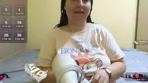 Snapshot of bbw_milf_4u chatting on March 2, 10:24 am Emma online show from March 2, 10:24 am
