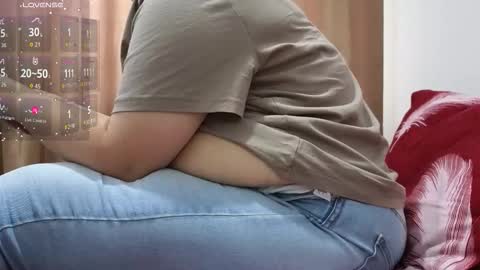 Snapshot of bbw_milf_4u chatting on September 10, 10:04 am Emma online show from September 10, 10:04 am