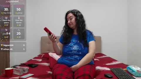 Snapshot of bbw_milf_4u chatting on October 2, 6:20 am Emma online show from October 2, 6:20 am