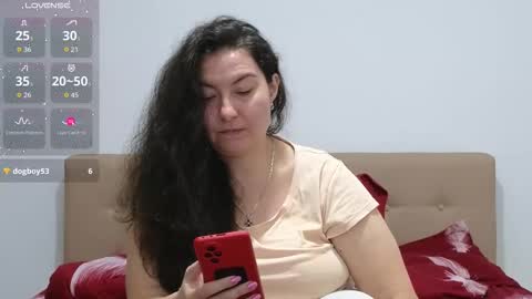 Snapshot of bbw_milf_4u chatting on October 4, 4:38 pm Emma online show from October 4, 4:38 pm