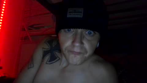 Snapshot of bbycupcake chatting on December 6, 6:59 am CupcakeeBarbie online show from December 6, 6:59 am