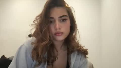 Snapshot of bbypiamia chatting on November 30, 10:30 am bbypiamia online show from November 30, 10:30 am