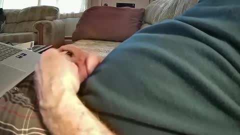 Snapshot of bcema2 chatting on December 14, 7:25 pm bcema2 online show from December 14, 7:25 pm