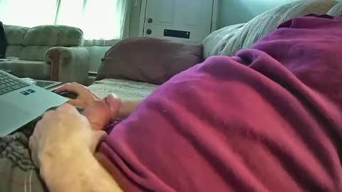 Snapshot of bcema2 chatting on January 9, 6:04 pm bcema2 online show from January 9, 6:04 pm