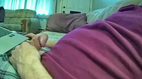 Snapshot of bcema2 chatting on January 16, 6:37 pm bcema2 online show from January 16, 6:37 pm