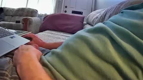 Snapshot of bcema2 chatting on February 10, 7:28 pm bcema2 online show from February 10, 7:28 pm