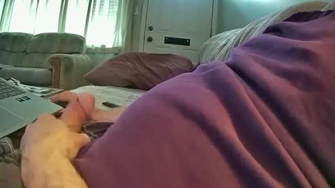 Snapshot of bcema2 chatting on October 22, 6:29 pm bcema2 online show from October 22, 6:29 pm