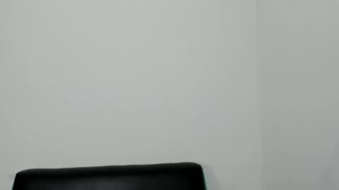 Snapshot of bdanevil chatting on December 12, 2:22 pm daniela villamizar online show from December 12, 2:22 pm