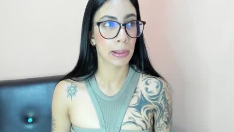 Snapshot of bdanevil chatting on January 11, 2:25 pm daniela villamizar online show from January 11, 2:25 pm