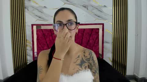 Snapshot of bdanevil chatting on November 6, 2:07 pm daniela villamizar online show from November 6, 2:07 pm