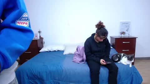 Snapshot of be_sinners chatting on October 30, 2:13 am Sara Juan online show from October 30, 2:13 am