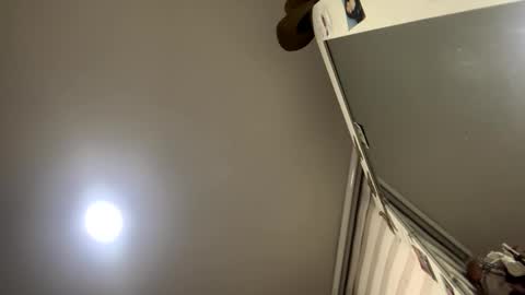 Snapshot of be_sinners chatting on November 24, 1:49 am Sara Juan online show from November 24, 1:49 am