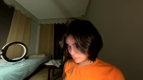 Snapshot of beagarza chatting on October 12, 12:26 pm Miss B online show from October 12, 12:26 pm