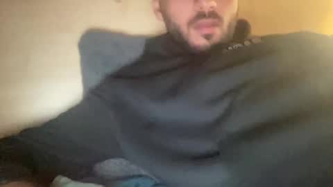 Snapshot of beardeddgenius chatting on March 5, 12:38 am beardeddgenius online show from March 5, 12:38 am