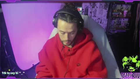 Snapshot of beastbxy chatting on January 1, 7:09 am beast bxy online show from January 1, 7:09 am