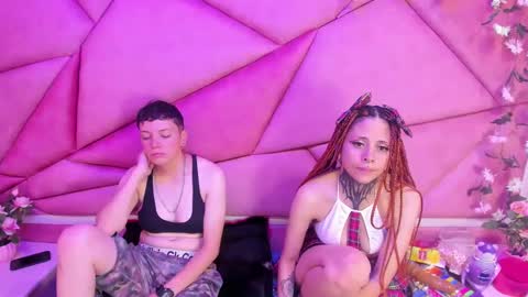 Beata And SofI online show from January 17, 9:28 am