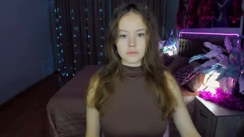 BeatriceWild online show from December 18, 10:10 am