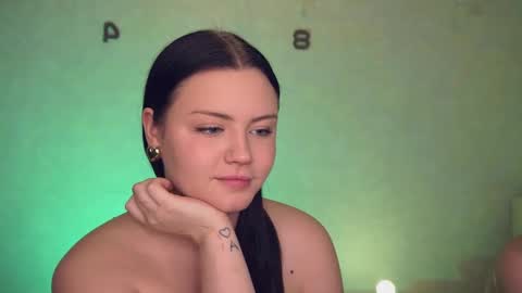 Beatrice online show from January 26, 5:45 am