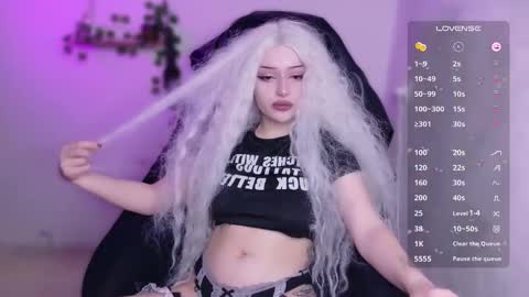 beaty_lilith online show from September 27, 5:34 am