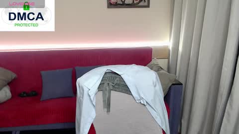 Snapshot of beautiful_lina7 chatting on November 20, 3:18 am your Lana online show from November 20, 3:18 am