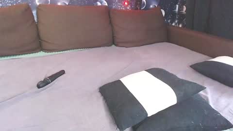 Gina online show from December 27, 8:13 am