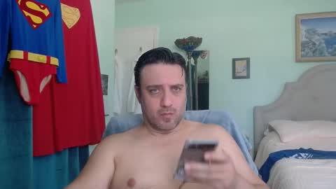 Kalel Superman online show from May 7, 7:08 pm