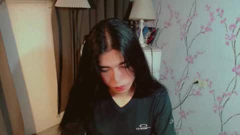 TRIXIE online show from December 17, 11:38 am