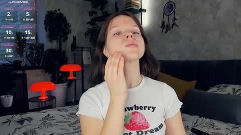 Nicole online show from January 25, 7:28 am