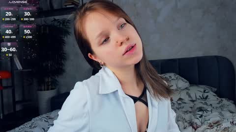 Nicole online show from January 26, 11:39 am