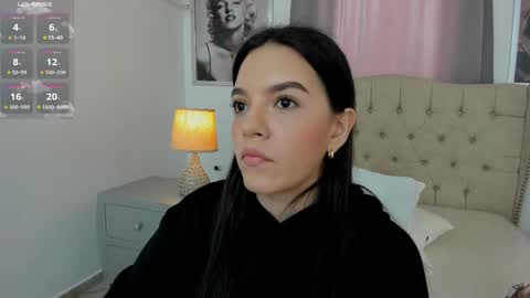 Snapshot of beautyari_ chatting on March 12, 12:15 pm Ariana Reyes online show from March 12, 12:15 pm