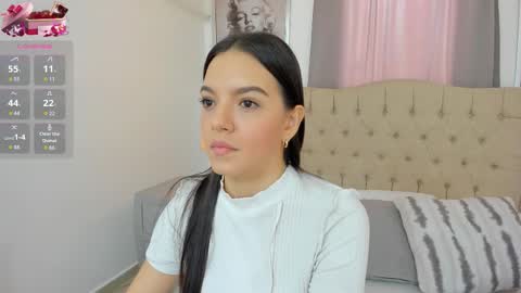 Snapshot of beautyari_ chatting on September 27, 12:21 pm Ariana Reyes online show from September 27, 12:21 pm