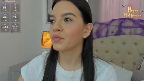 Snapshot of beautyari_ chatting on October 23, 12:37 pm Ariana Reyes online show from October 23, 12:37 pm