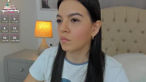 Snapshot of beautyari_ chatting on December 1, 12:32 pm Ariana Reyes online show from December 1, 12:32 pm