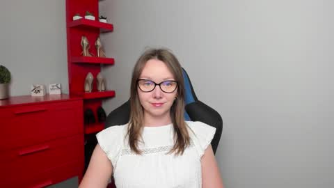 Zoe online show from September 16, 5:30 am