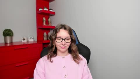 Zoe online show from September 23, 5:54 am