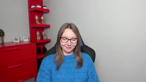 Zoe online show from October 20, 6:36 am