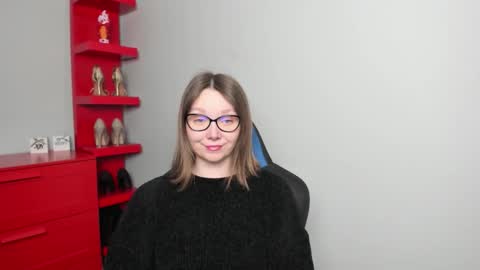 Zoe online show from March 2, 6:47 am