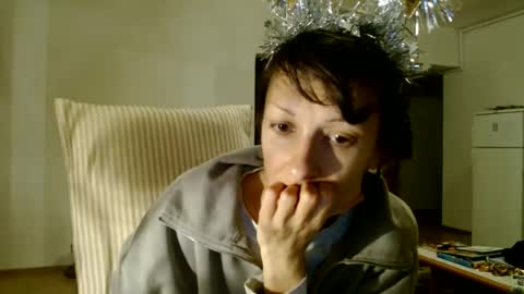 Raluca online show from December 23, 8:14 pm