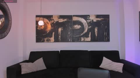 Am Becca online show from April 2, 12:03 pm