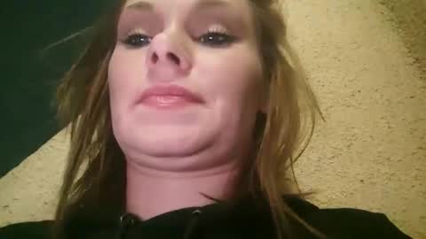 BECKY BOO  online show from April 21, 2:51 am