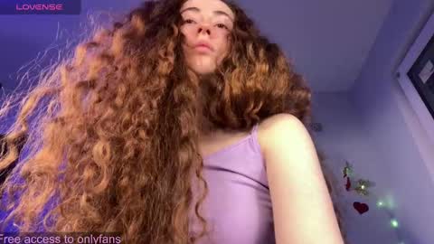 Snapshot of becky_baker chatting on February 14, 8:15 pm Lisa guys sorry I have problems with electricity in my city....guys please give me time I will solve all the problems online show from February 14, 8:15 pm