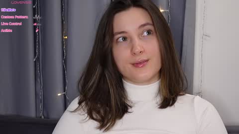 BeckyMartens come join me on    while im offline here  online show from October 22, 12:44 am