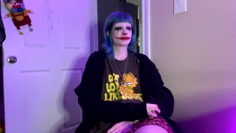 Snapshot of beckytheclown chatting on December 4, 9:46 pm Beckytheclown online show from December 4, 9:46 pm
