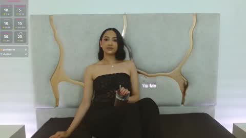 BELLA online show from October 6, 2:47 pm