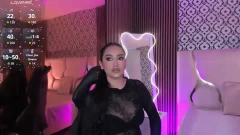 BELLA online show from December 5, 12:14 pm