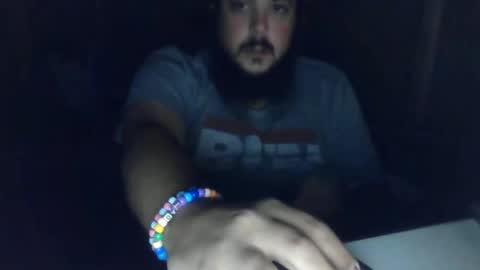 Snapshot of beenallover92 chatting on December 4, 4:44 am beenallover92 online show from December 4, 4:44 am