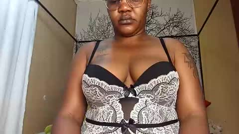 Snapshot of beencee2 chatting on January 14, 2:19 am beencee2 online show from January 14, 2:19 am