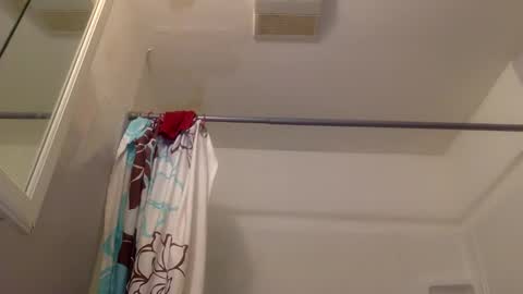 Snapshot of beenduckedoff chatting on November 14, 2:27 pm beenduckedoff online show from November 14, 2:27 pm