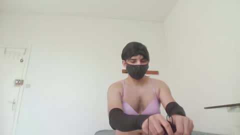 beenishcrossdresser online show from December 16, 2:22 pm