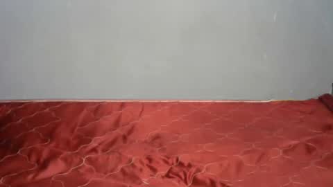 Snapshot of beib_love chatting on December 2, 6:09 am beib_love online show from December 2, 6:09 am